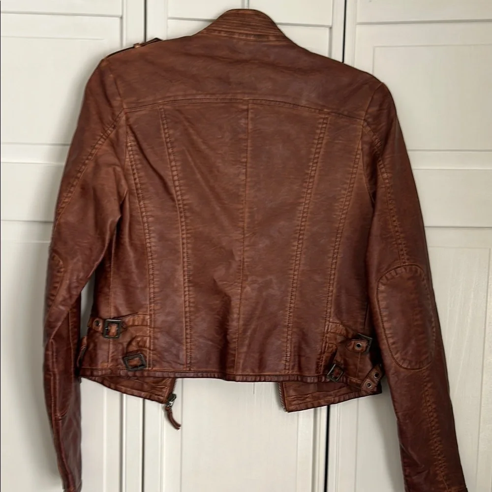 Moto Faux Leather Jacket with Vintage Distressed Look - Picture 2 of 6